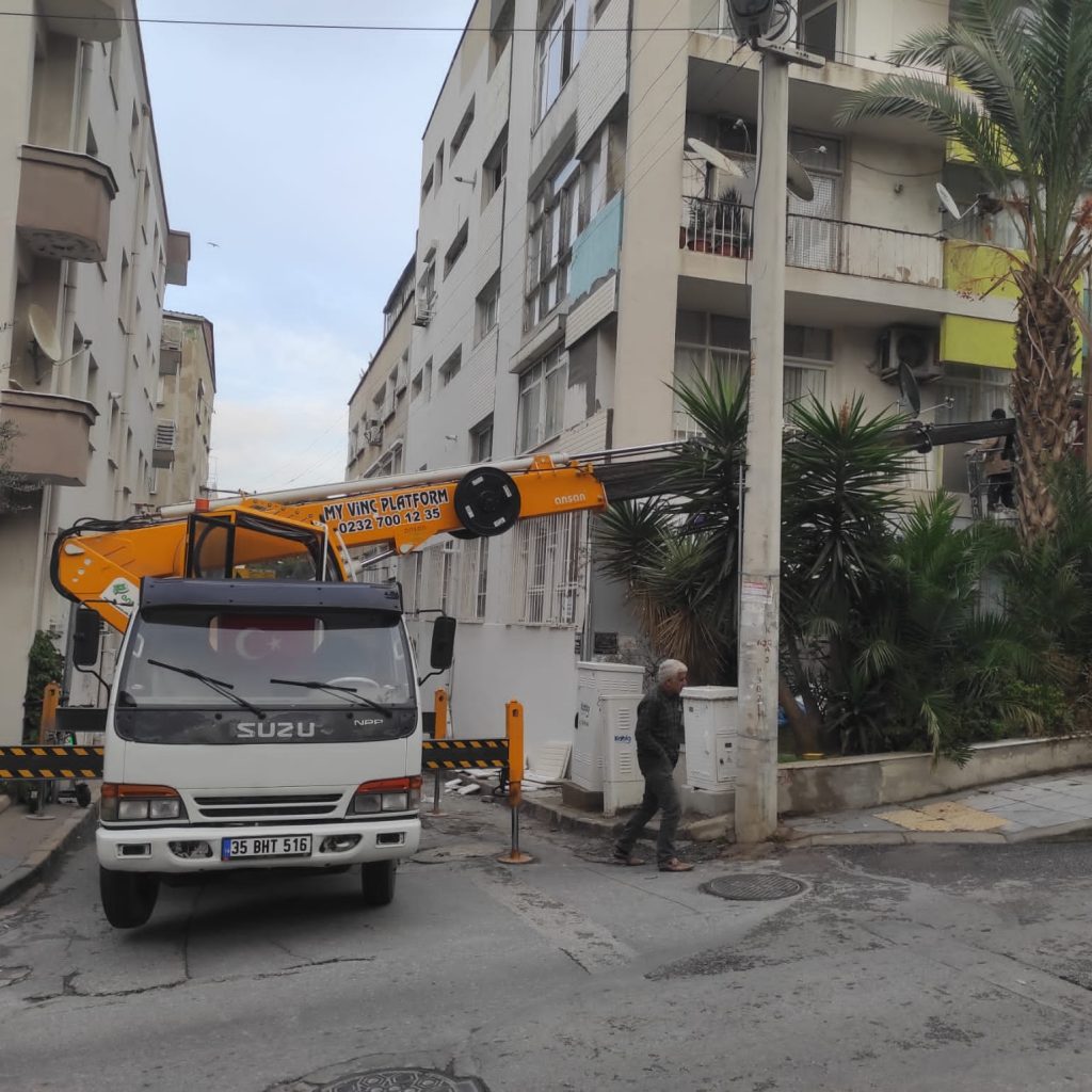 WhatsApp Image 2025-12-03 at 23.47.16 (1)