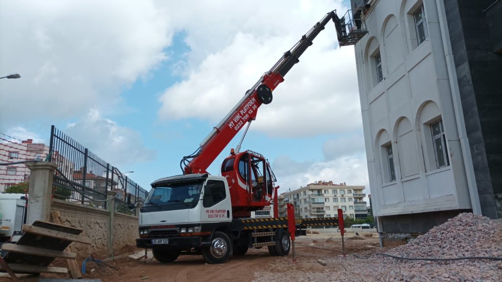 WhatsApp Image 2025-12-03 at 23.47.17 (1)